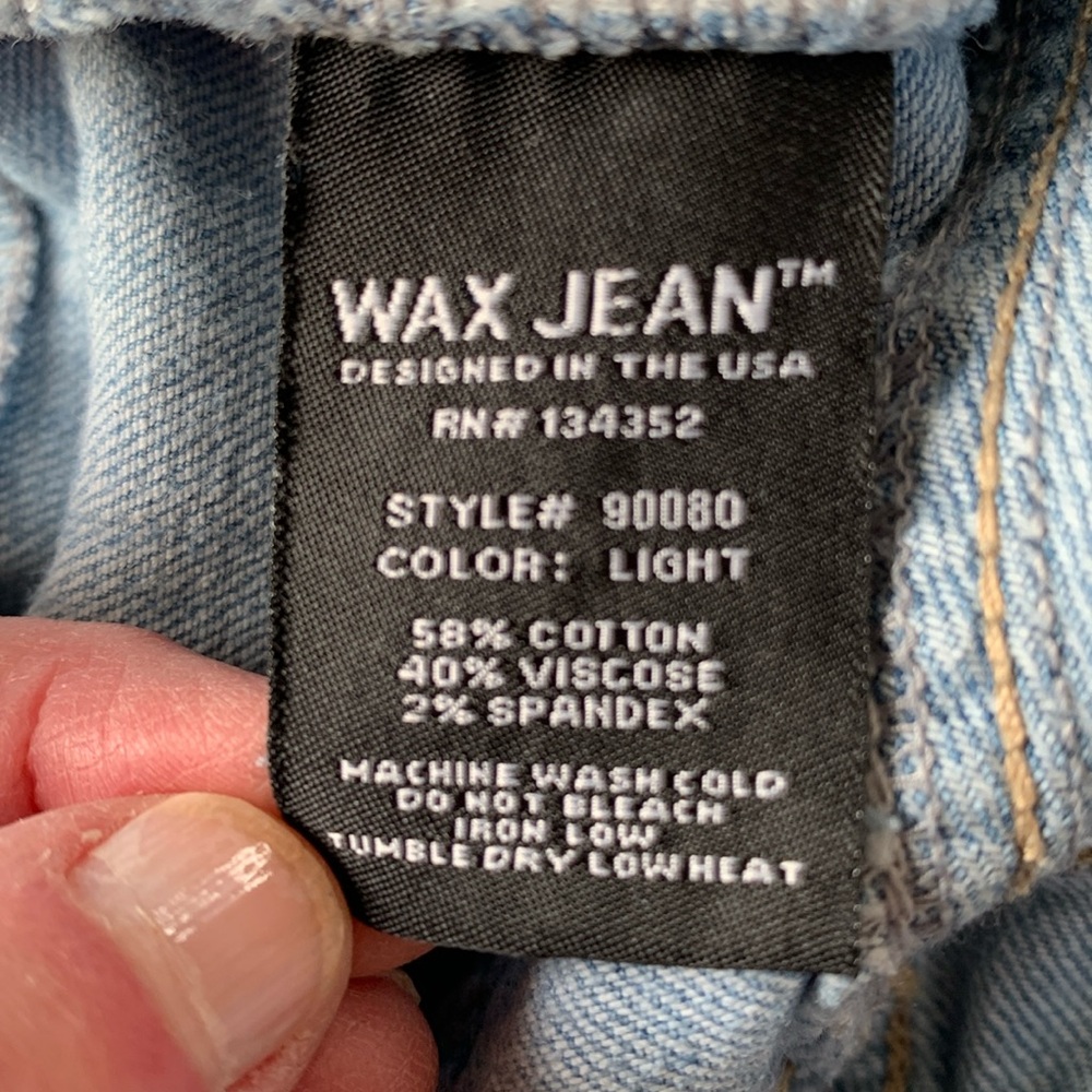 Wax Jean L.A. Straight Leg Jeans with Distressing & Classic Fit EUC - Picture 10 of 11